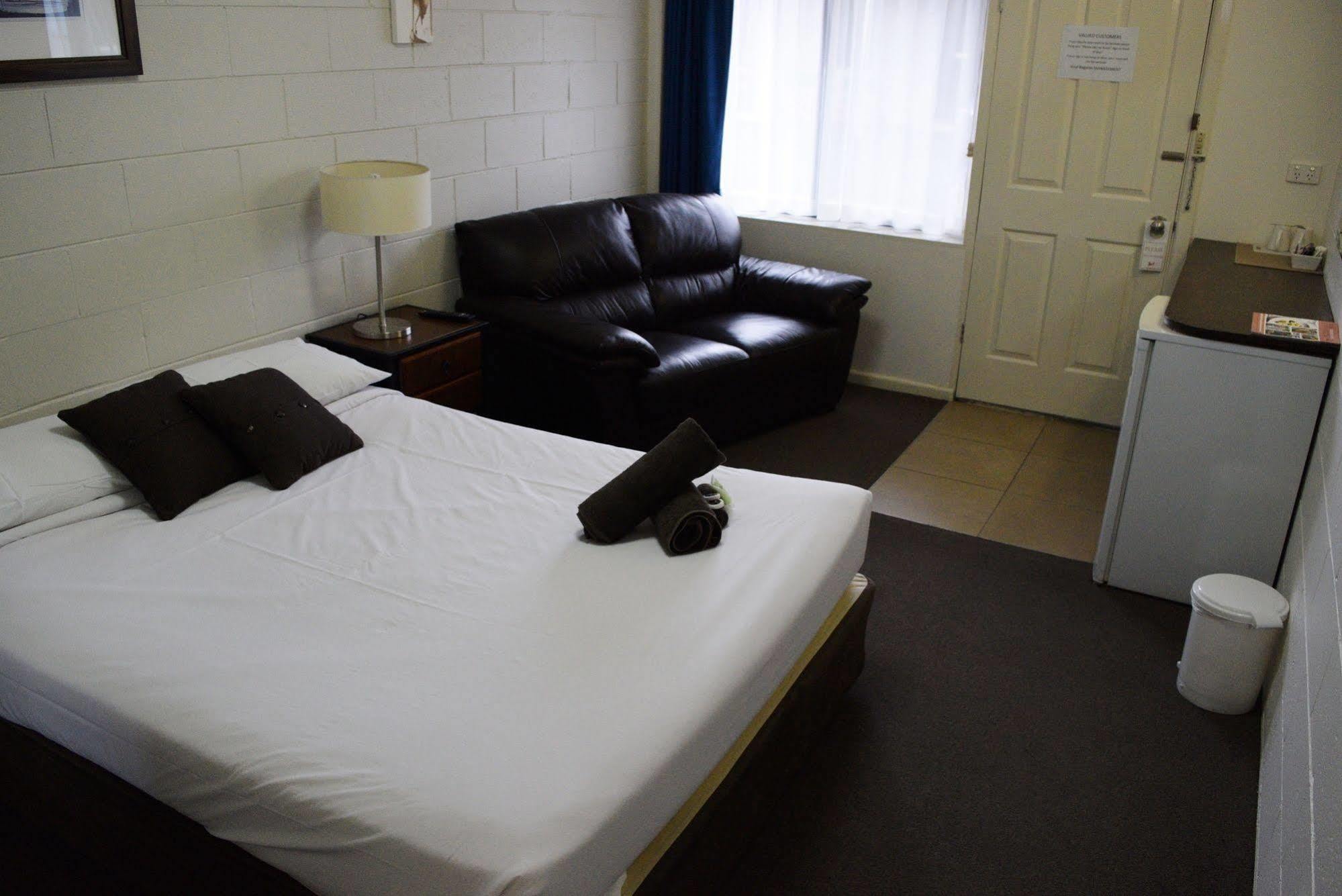 Rosebud Motel Tootgarook Экстерьер фото