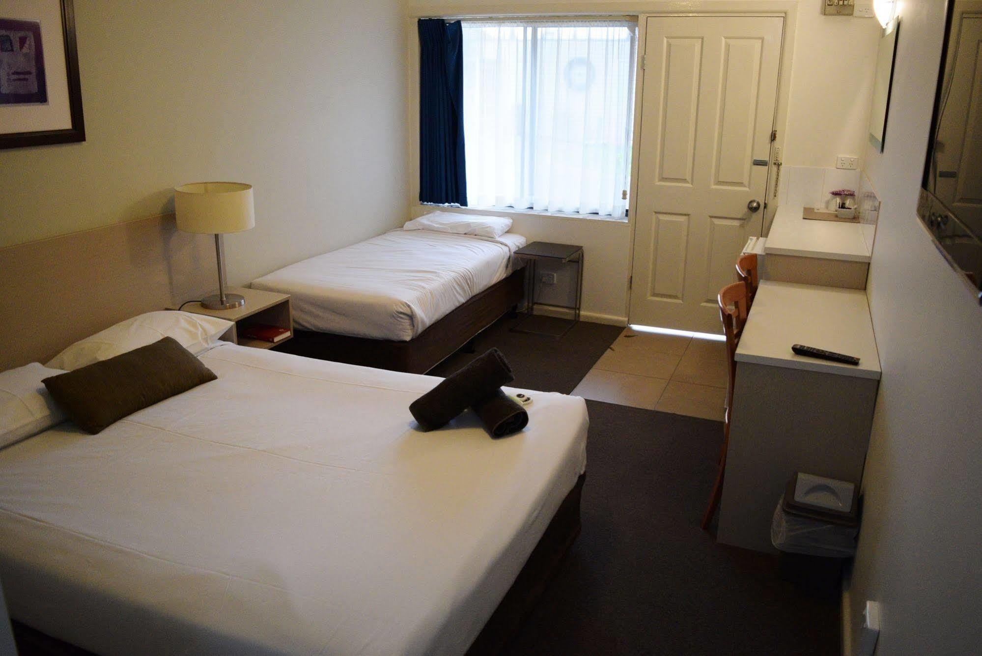Rosebud Motel Tootgarook Экстерьер фото